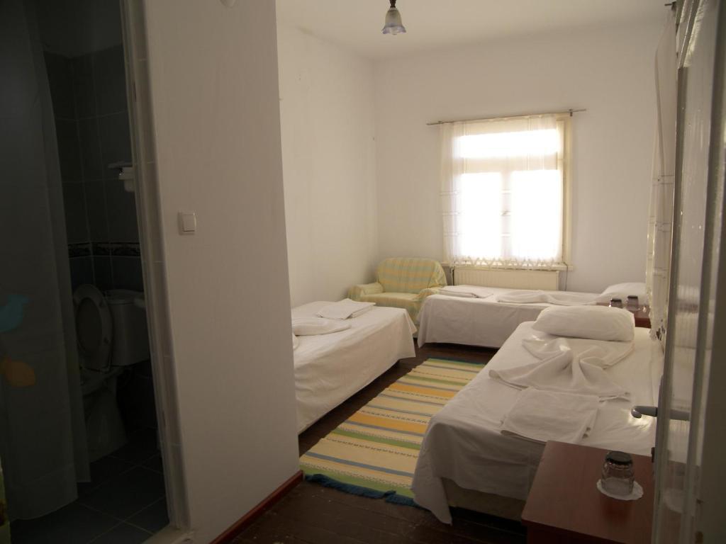 Mavi Pension Hotel Ayvalik Ngoại thất bức ảnh